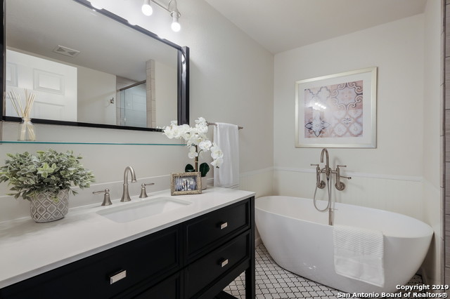 743 Robinhood San Antonio TX 78209