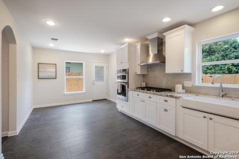 743 Robinhood San Antonio TX 78209