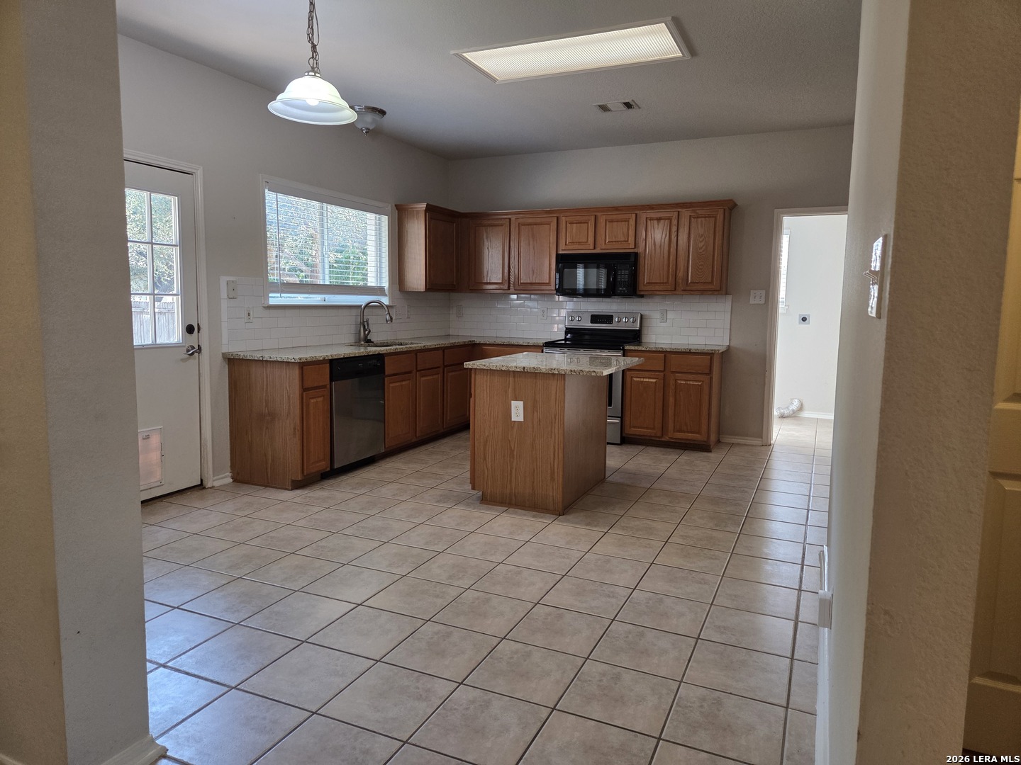 1906 Shoreham San Antonio TX 78260