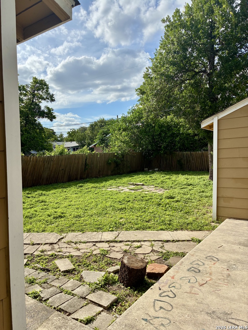 1535 Hermosa San Antonio TX 78201