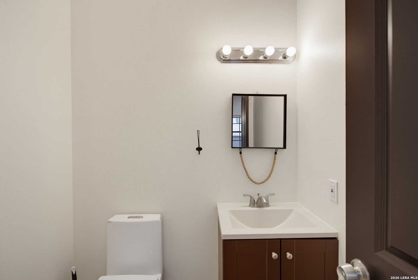 69 Chapel Hill Circle San Antonio TX 78240