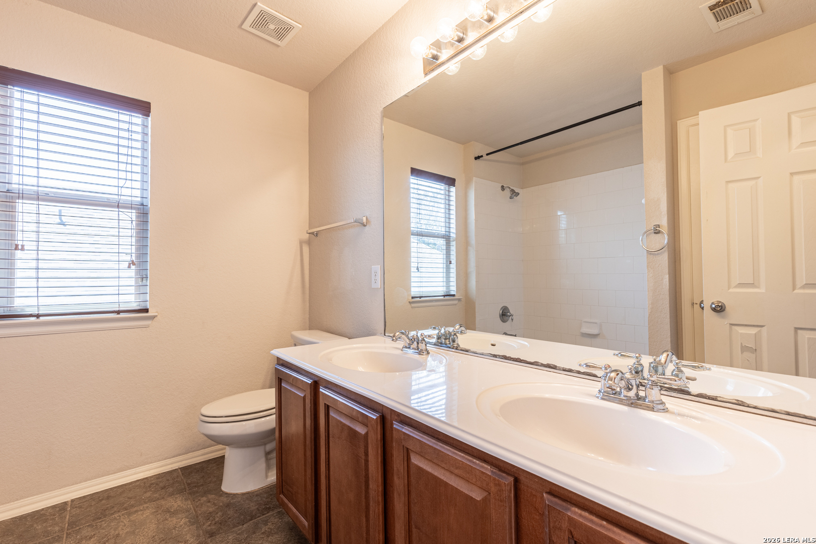 1303 Alpine Pond San Antonio TX 78260