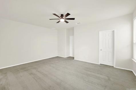 424 Landmark Falls Cibolo TX 78108