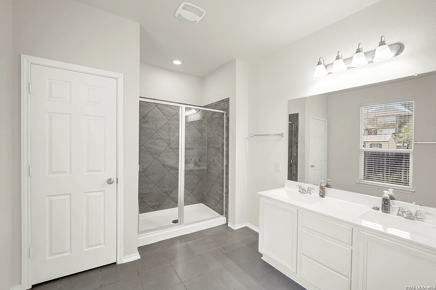 424 Landmark Falls Cibolo TX 78108