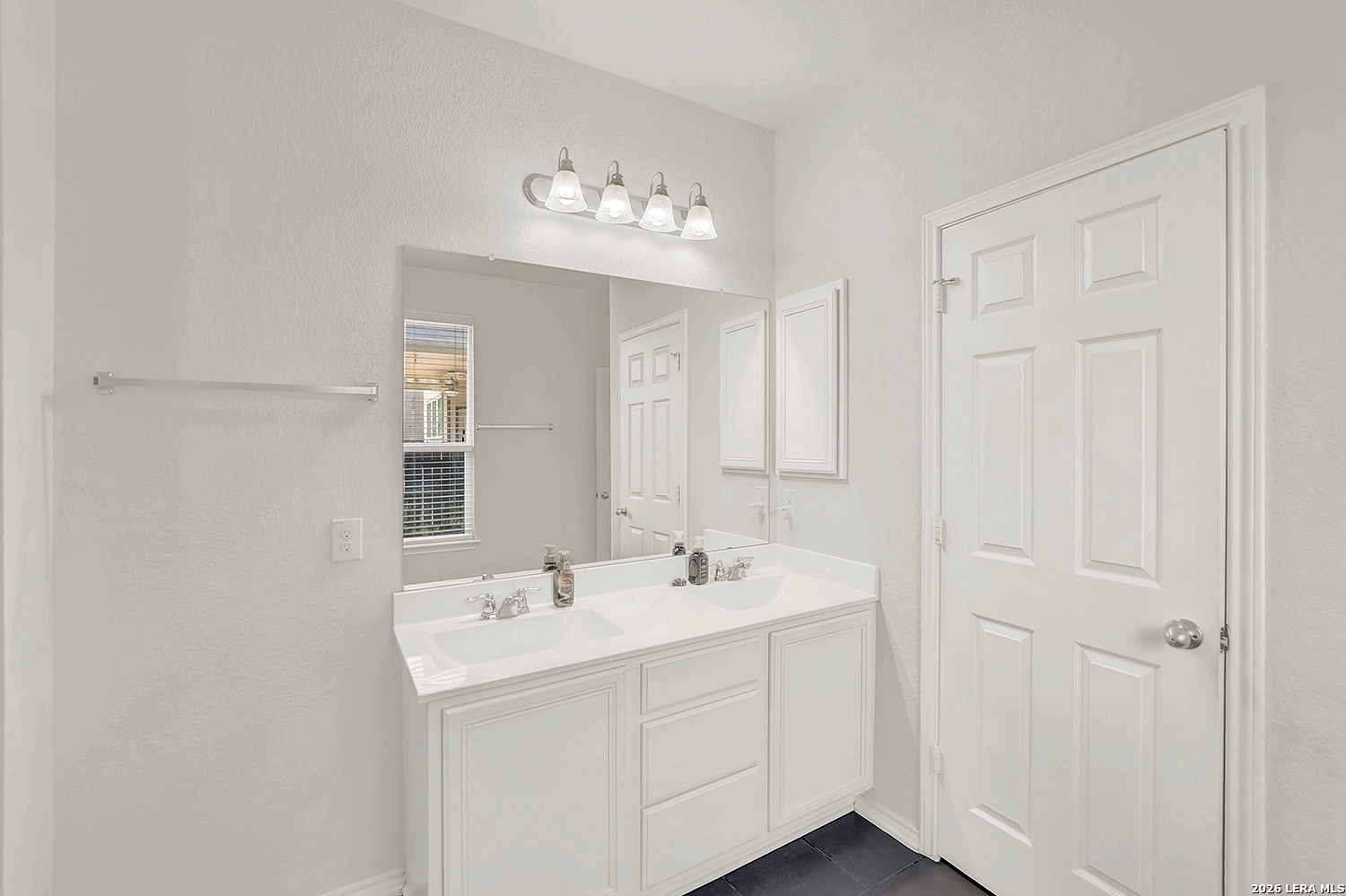 424 Landmark Falls Cibolo TX 78108