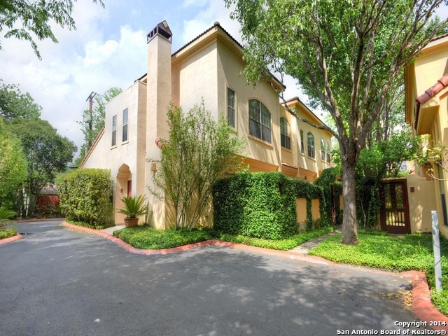 207 Grandview Place San Antonio TX 78209