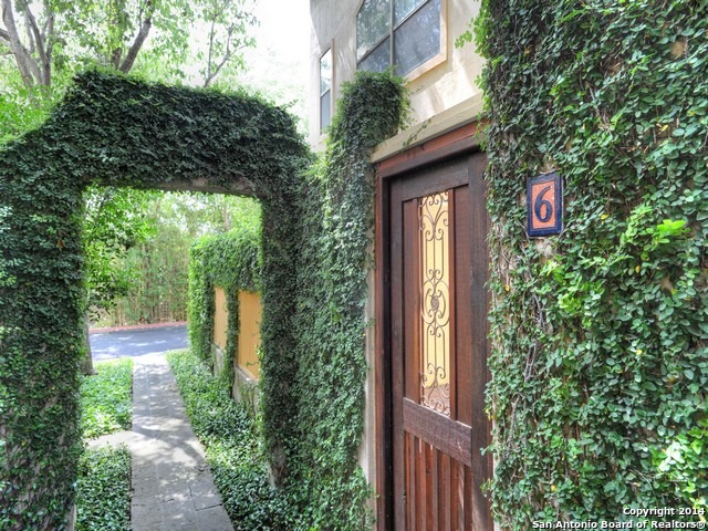 207 Grandview Place San Antonio TX 78209