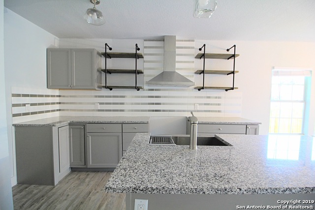 707 S Olive Street San Antonio TX 78203