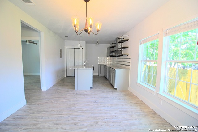 707 S Olive Street San Antonio TX 78203