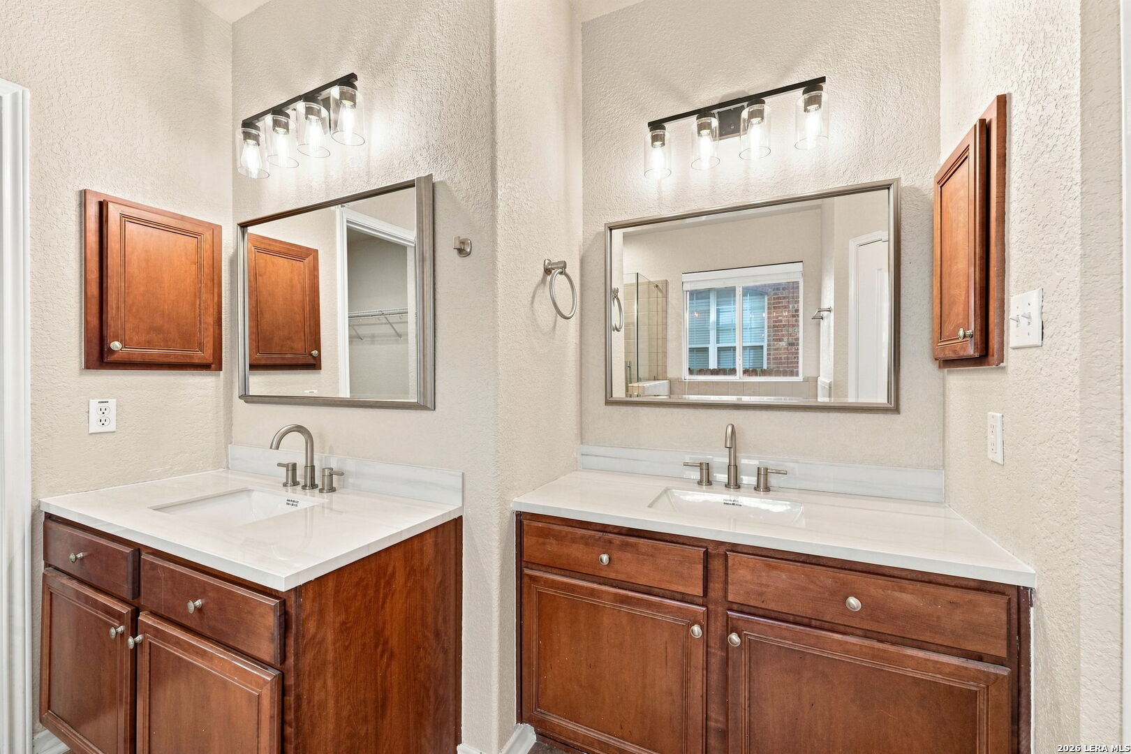 23043 Airedale San Antonio TX 78260