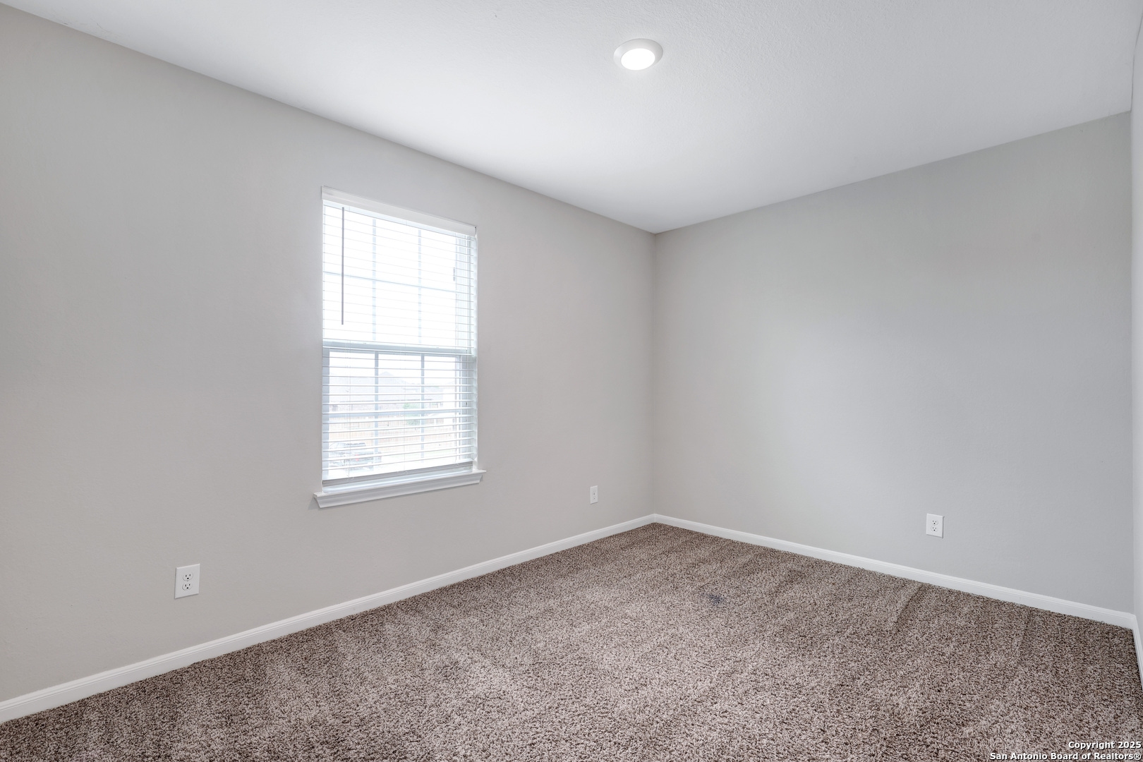 9226 Bennett Forest Converse TX 78109