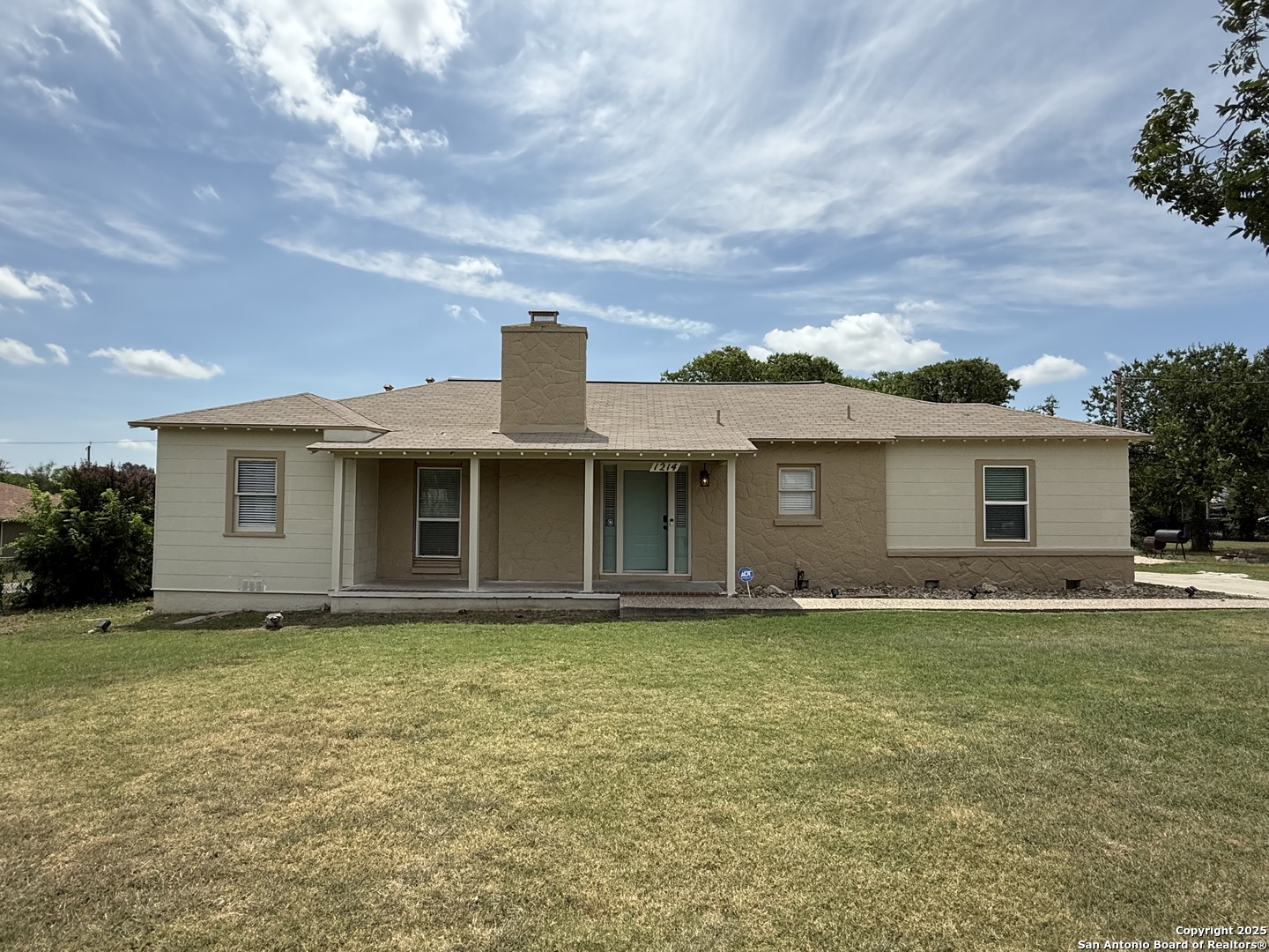 1214 Sutton San Antonio TX 78228
