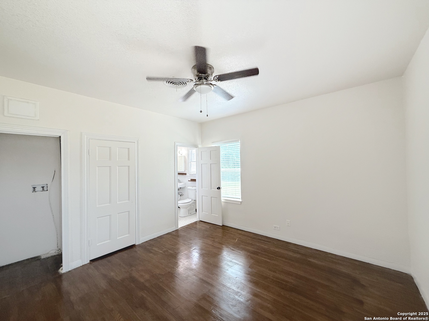 1214 Sutton San Antonio TX 78228
