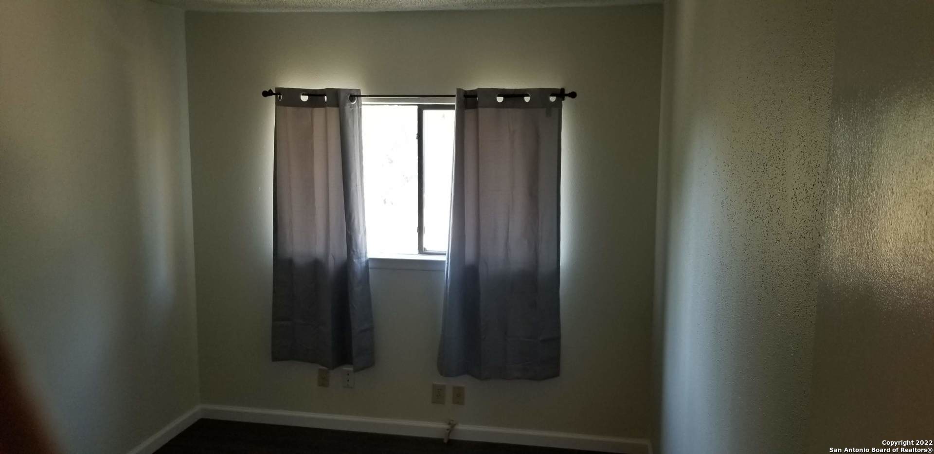 8435 Forest Ridge San Antonio TX 78239