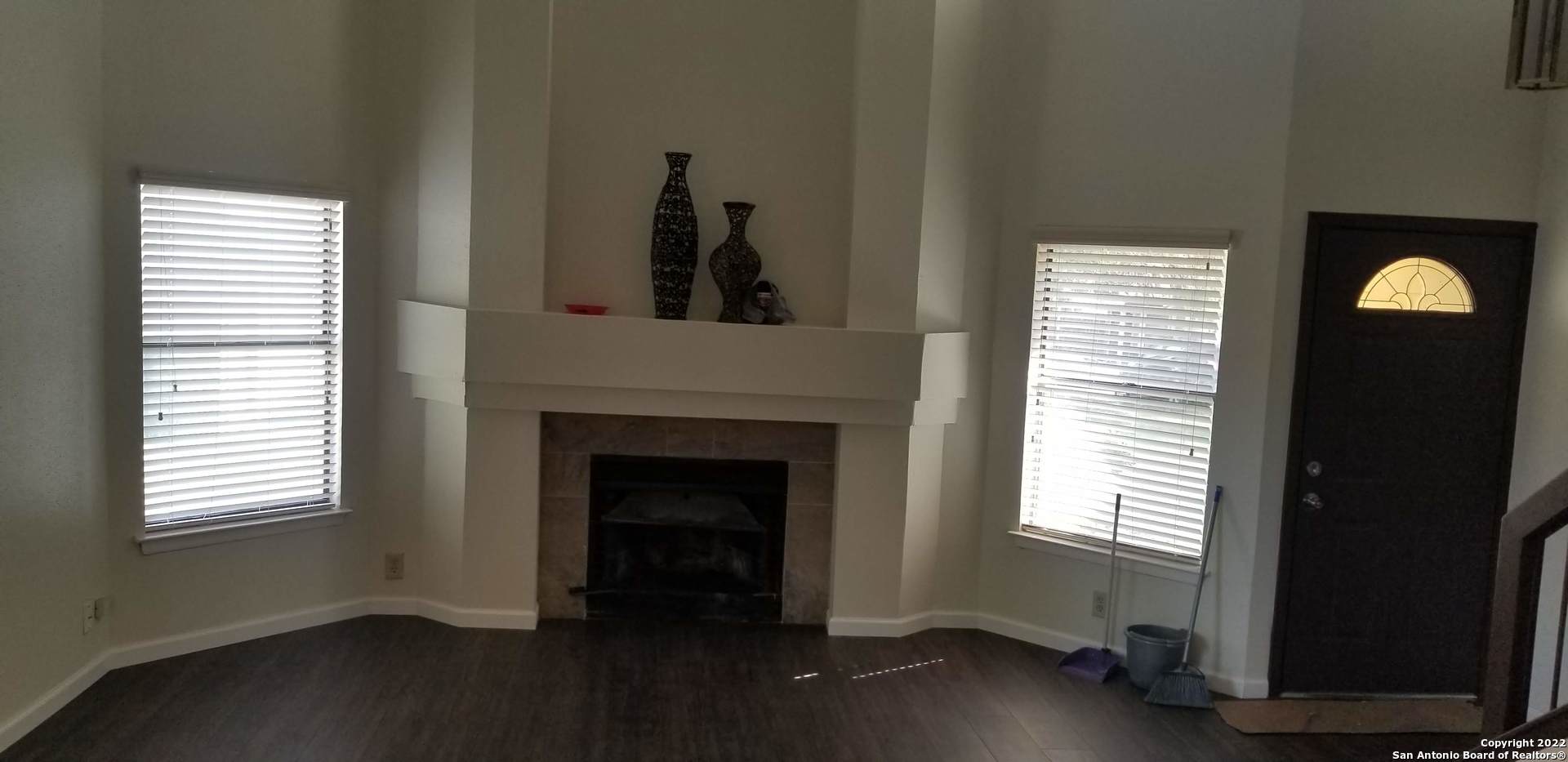 8435 Forest Ridge San Antonio TX 78239