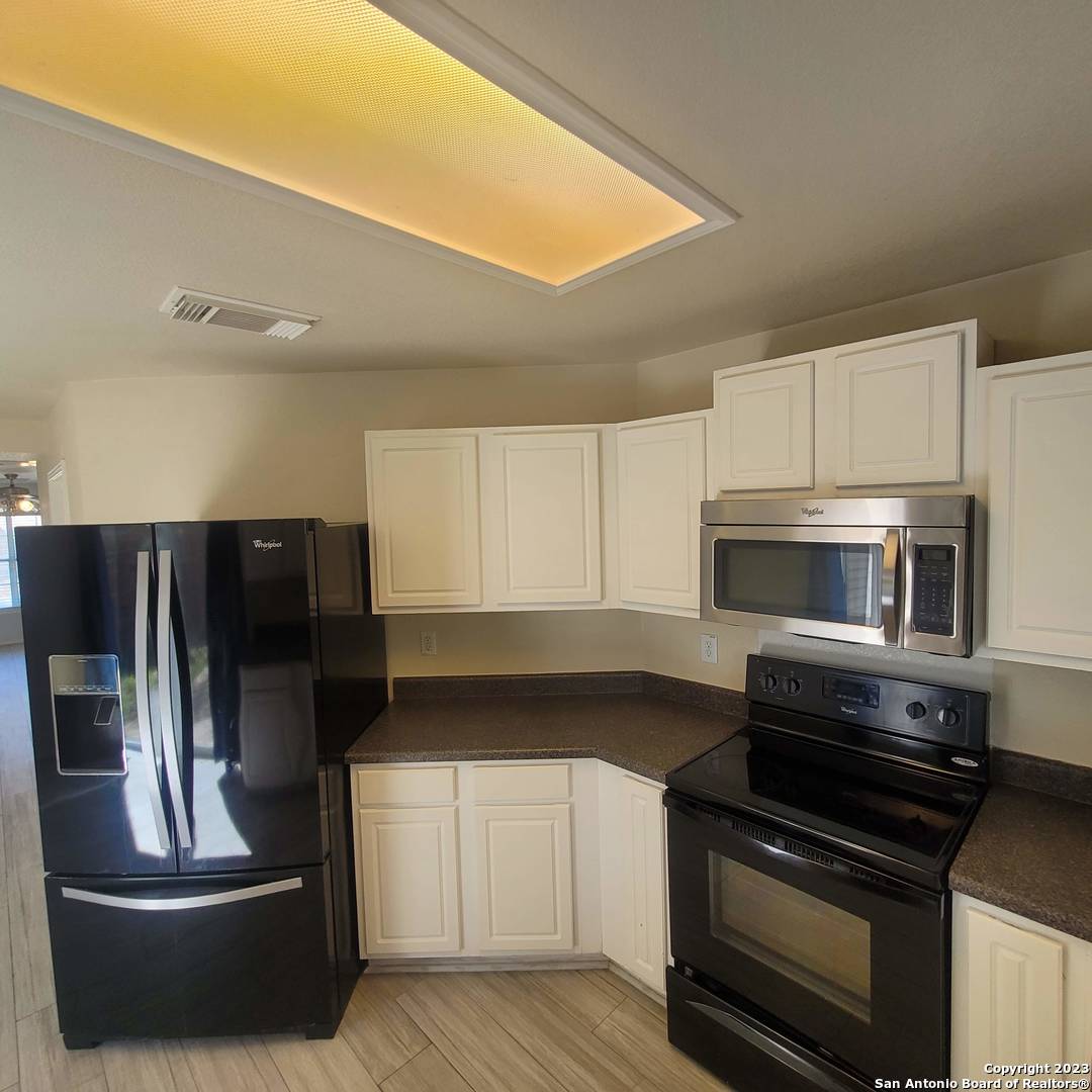 42 Latrobe Post San Antonio TX 78240