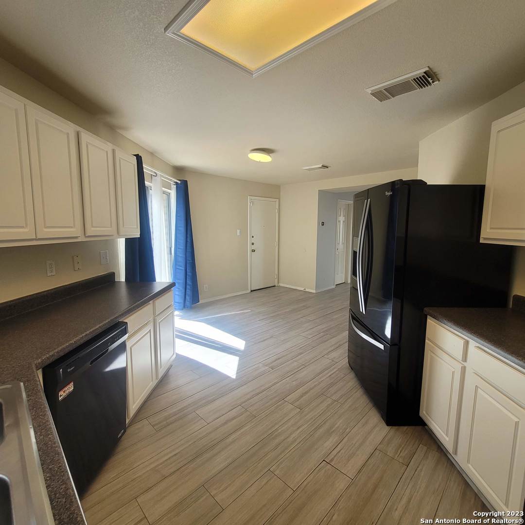 42 Latrobe Post San Antonio TX 78240