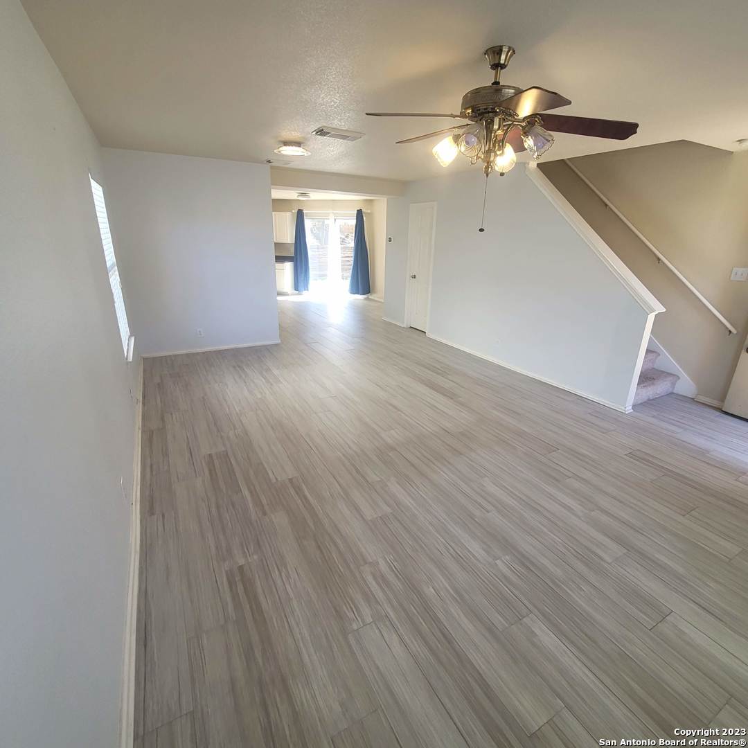 42 Latrobe Post San Antonio TX 78240