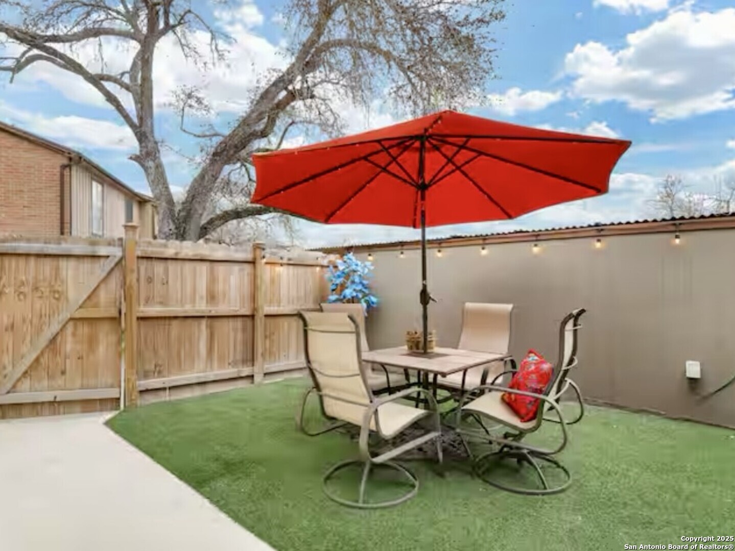 12013 Ashrock Court San Antonio TX 78230