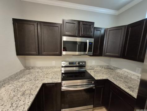 6406 Luglio Lane San Antonio TX 78233