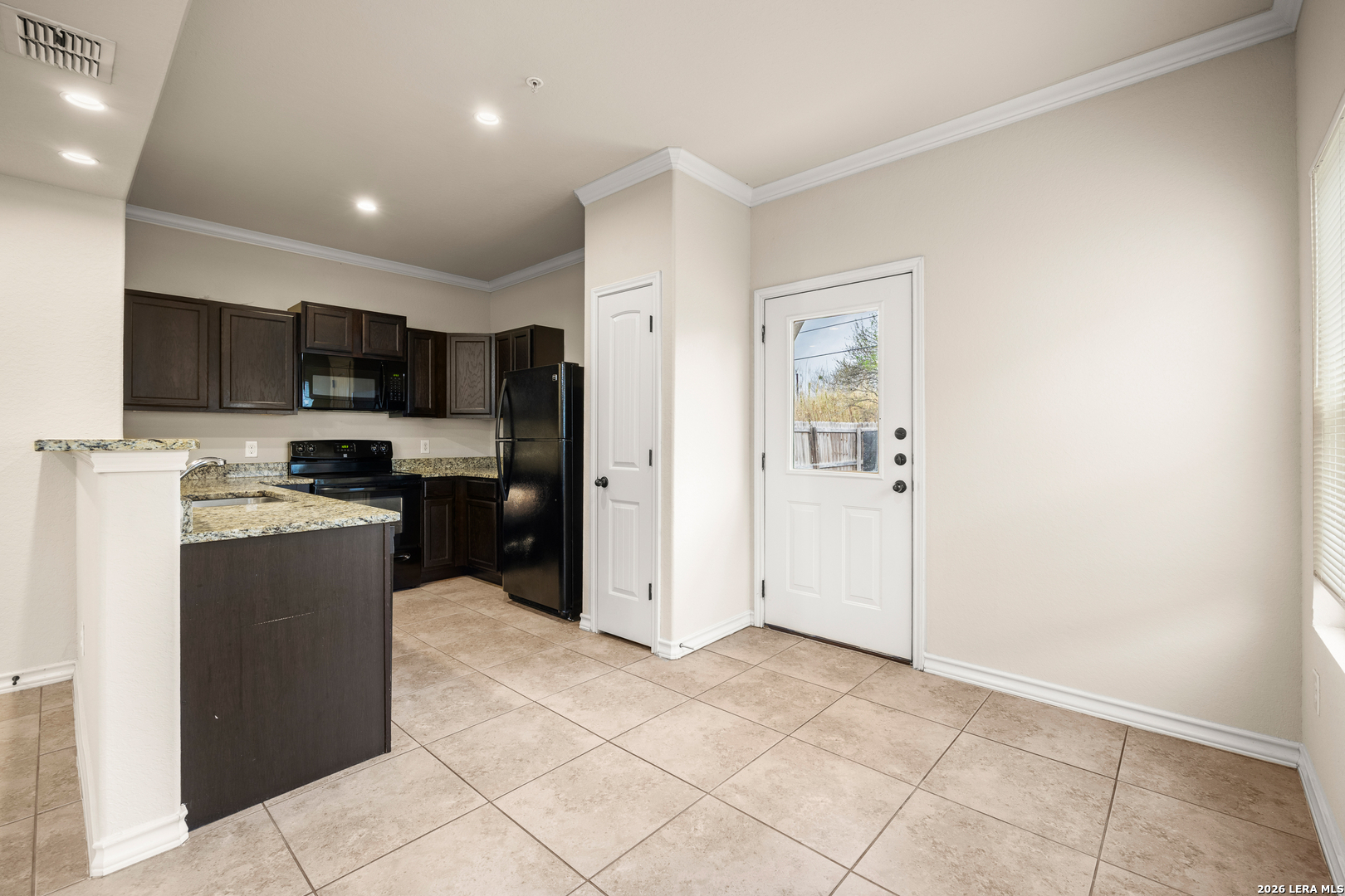 6615 Arancione Avenue San Antonio TX 78233
