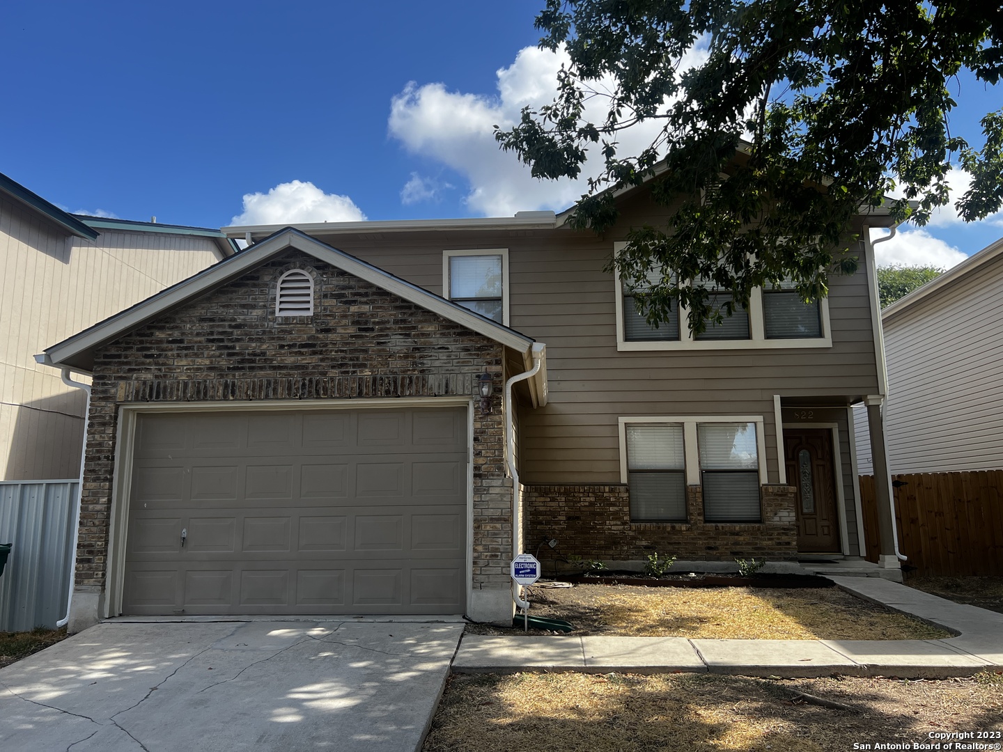 822 Meadow Dale Converse TX 78109