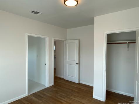 202 Mccauley Boulevard San Antonio TX 78221