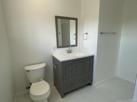 202 Mccauley Boulevard San Antonio TX 78221