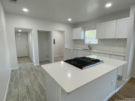 202 Mccauley Boulevard San Antonio TX 78221