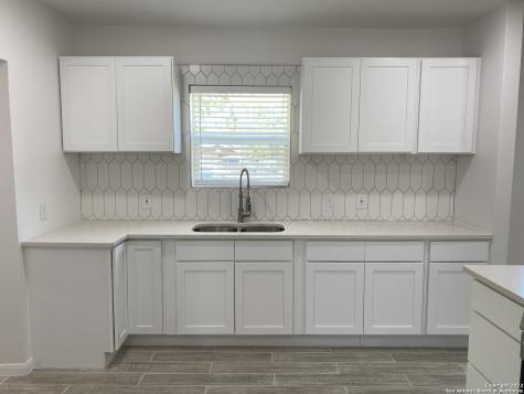 202 Mccauley Boulevard San Antonio TX 78221