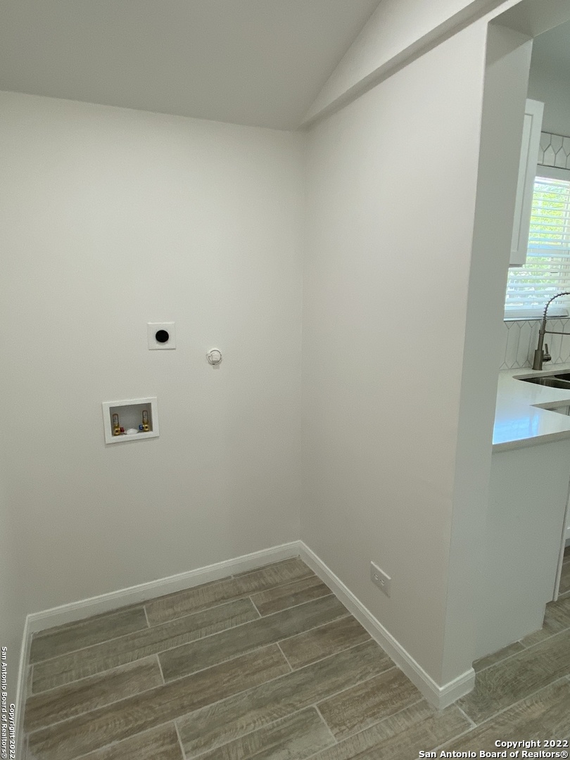 202 Mccauley Boulevard San Antonio TX 78221