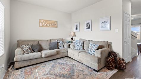 10431 Lateleaf Oak San Antonio TX 78223