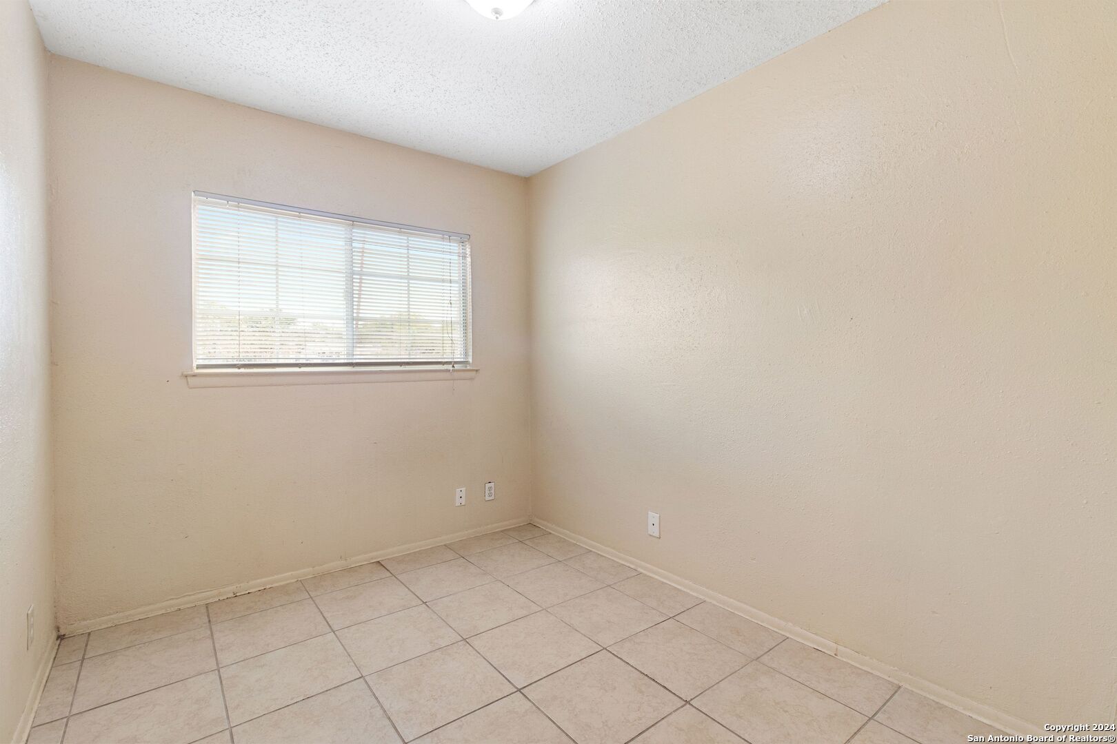 1523 Noble Oak Drive San Antonio TX 78227