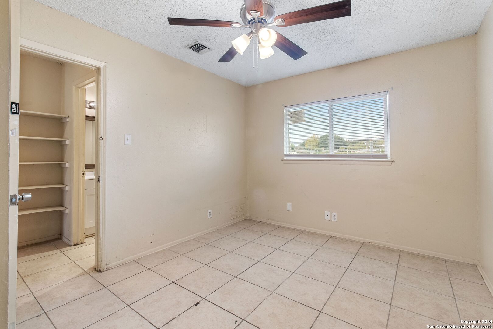 1523 Noble Oak Drive San Antonio TX 78227