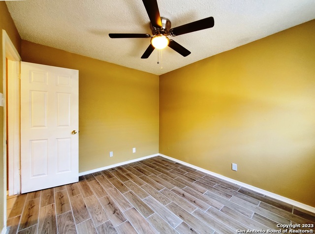 915 Hayloft Lane San Antonio TX 78245