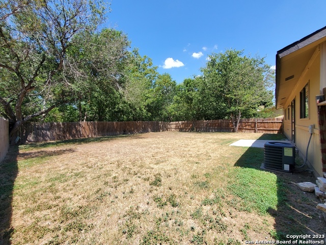 915 Hayloft Lane San Antonio TX 78245