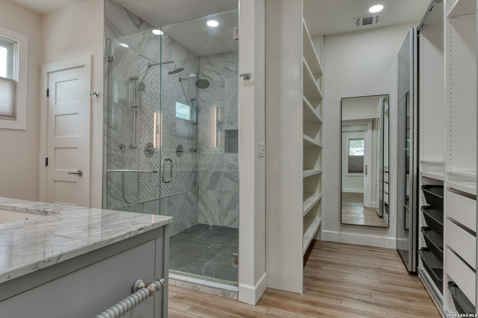 523 E Huisache Avenue San Antonio TX 78212