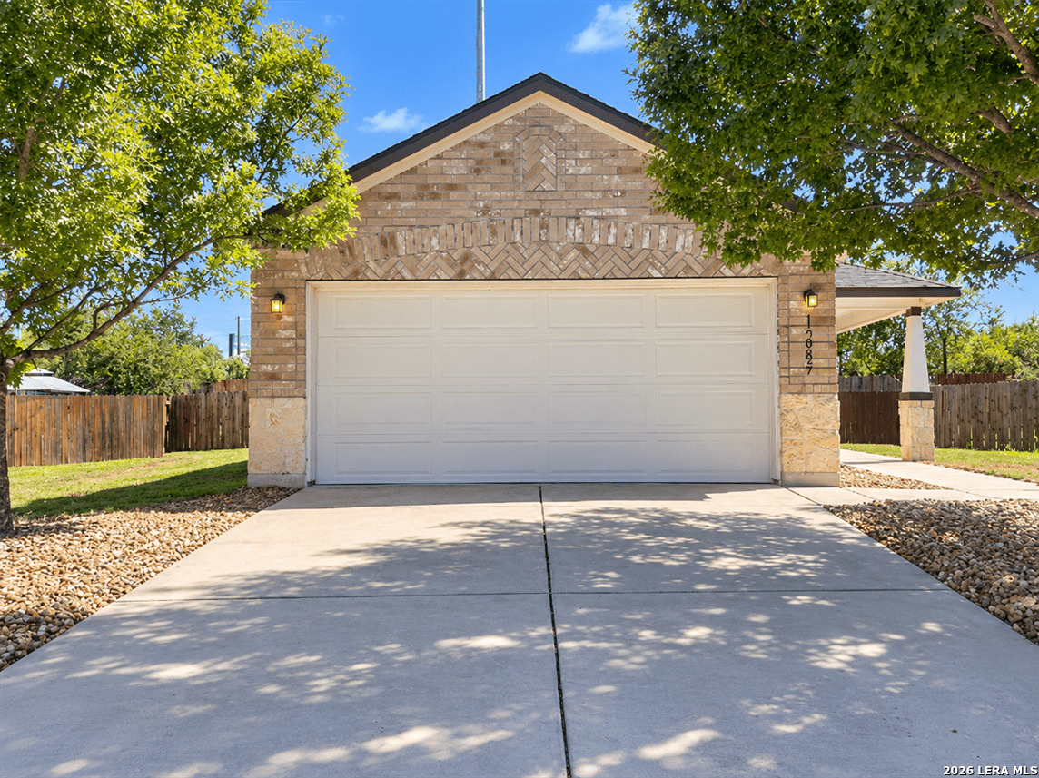 13002 Napoli Valle San Antonio TX 78253