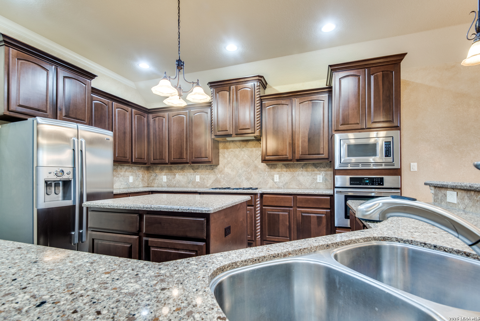 110 Evans Oak Lane San Antonio TX 78260