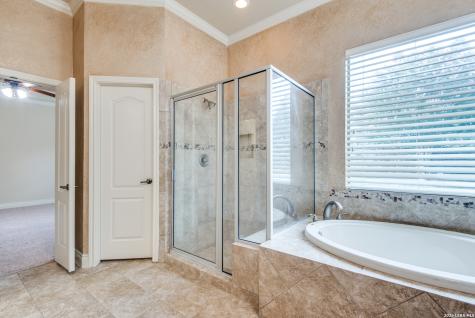 110 Evans Oak Lane San Antonio TX 78260