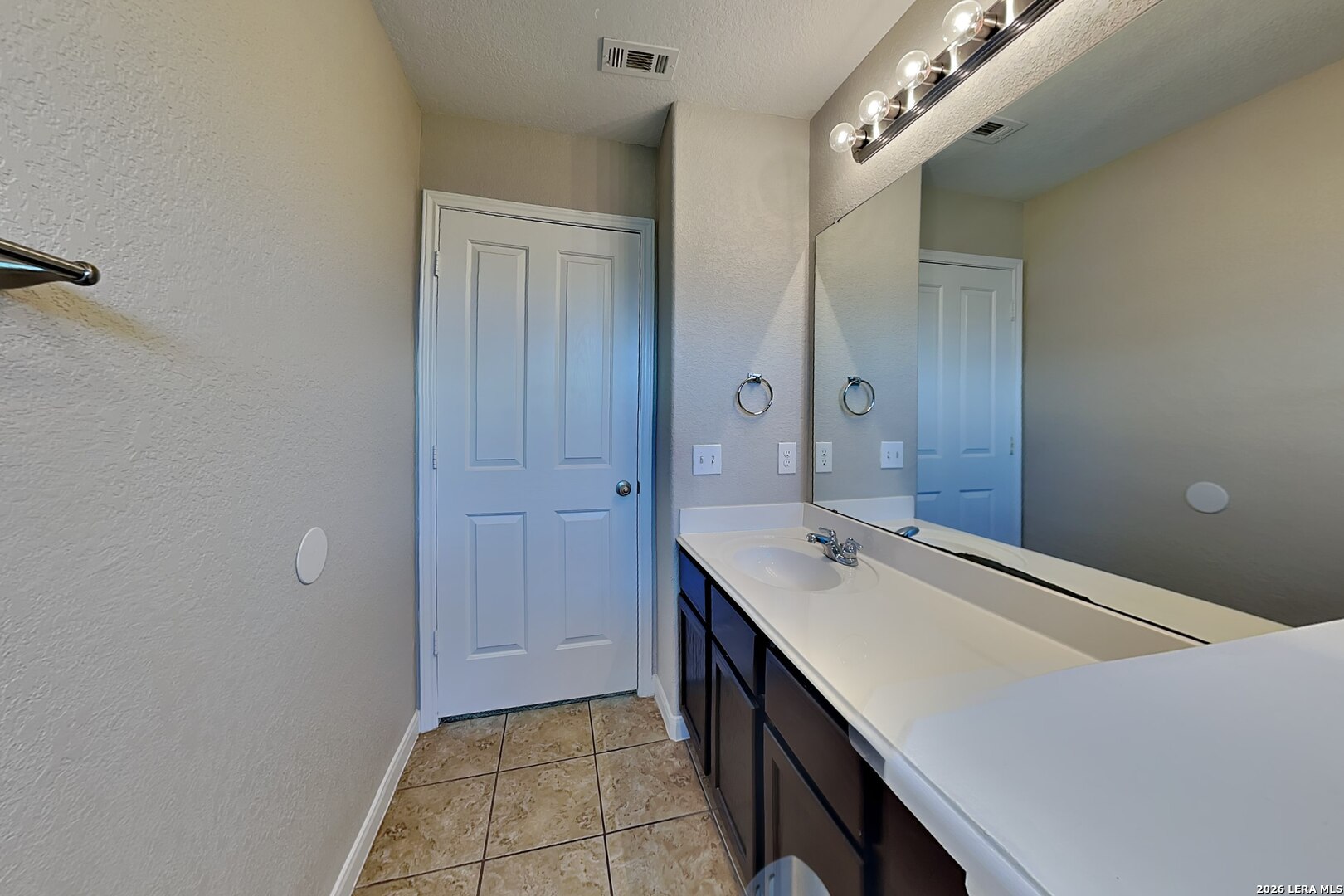 1819 Mobeetie Trail San Antonio TX 78245