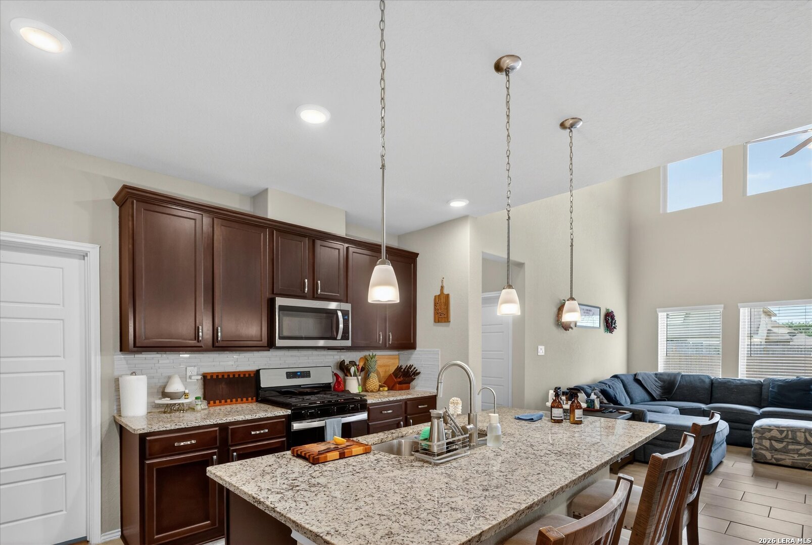 237 Hinsdale Run Cibolo TX 78108