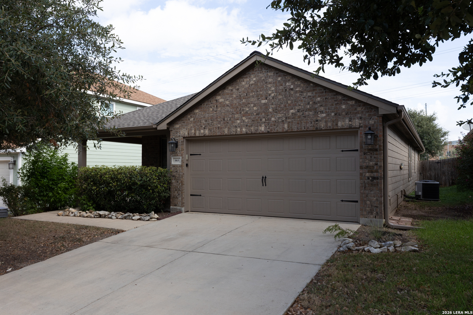 5815 Southern Knoll San Antonio TX 78261