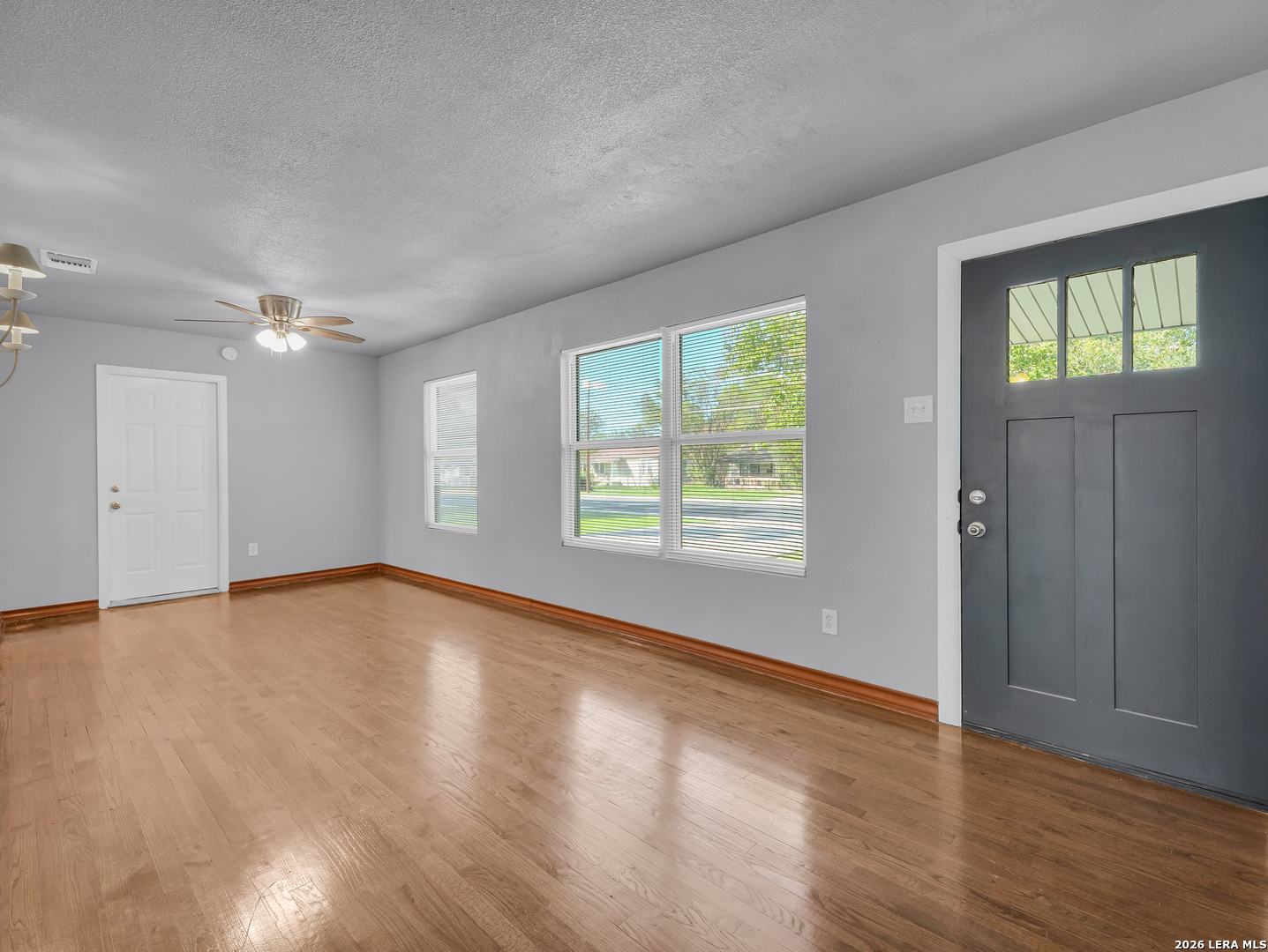 218 Eureka Drive San Antonio TX 78223
