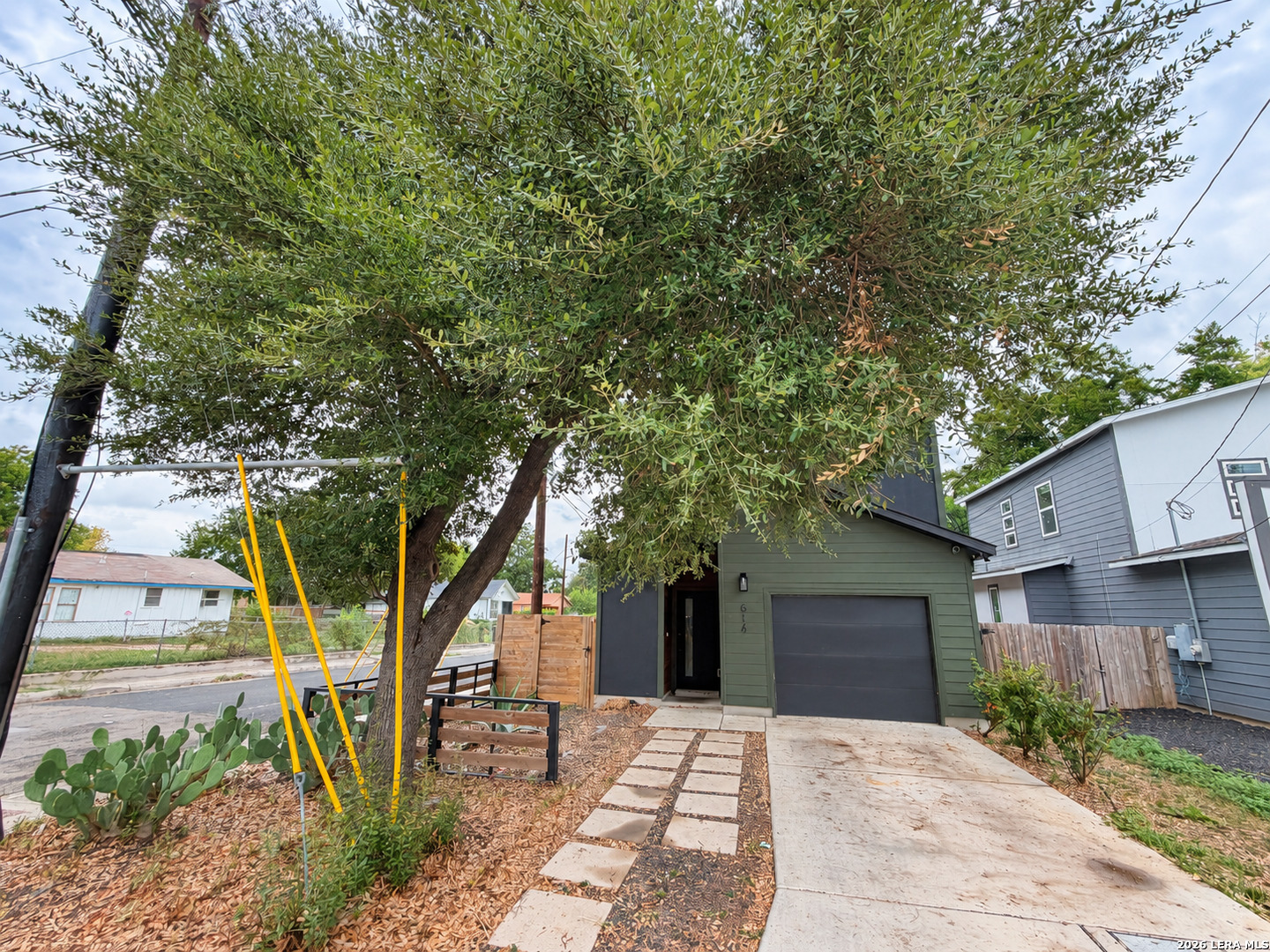 814 N Gevers Street San Antonio TX 78202