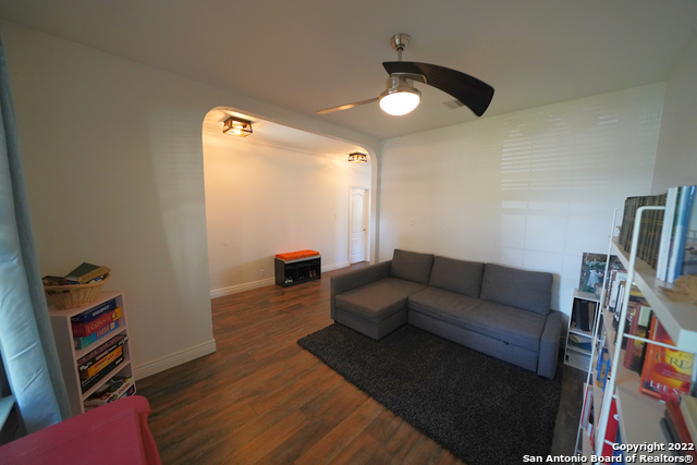 136 Earhart Lane Cibolo TX 78108