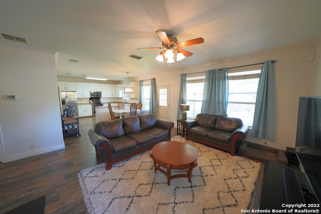 136 Earhart Lane Cibolo TX 78108