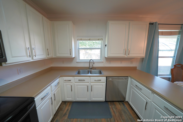 136 Earhart Lane Cibolo TX 78108