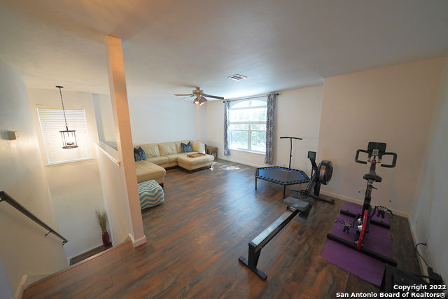 136 Earhart Lane Cibolo TX 78108