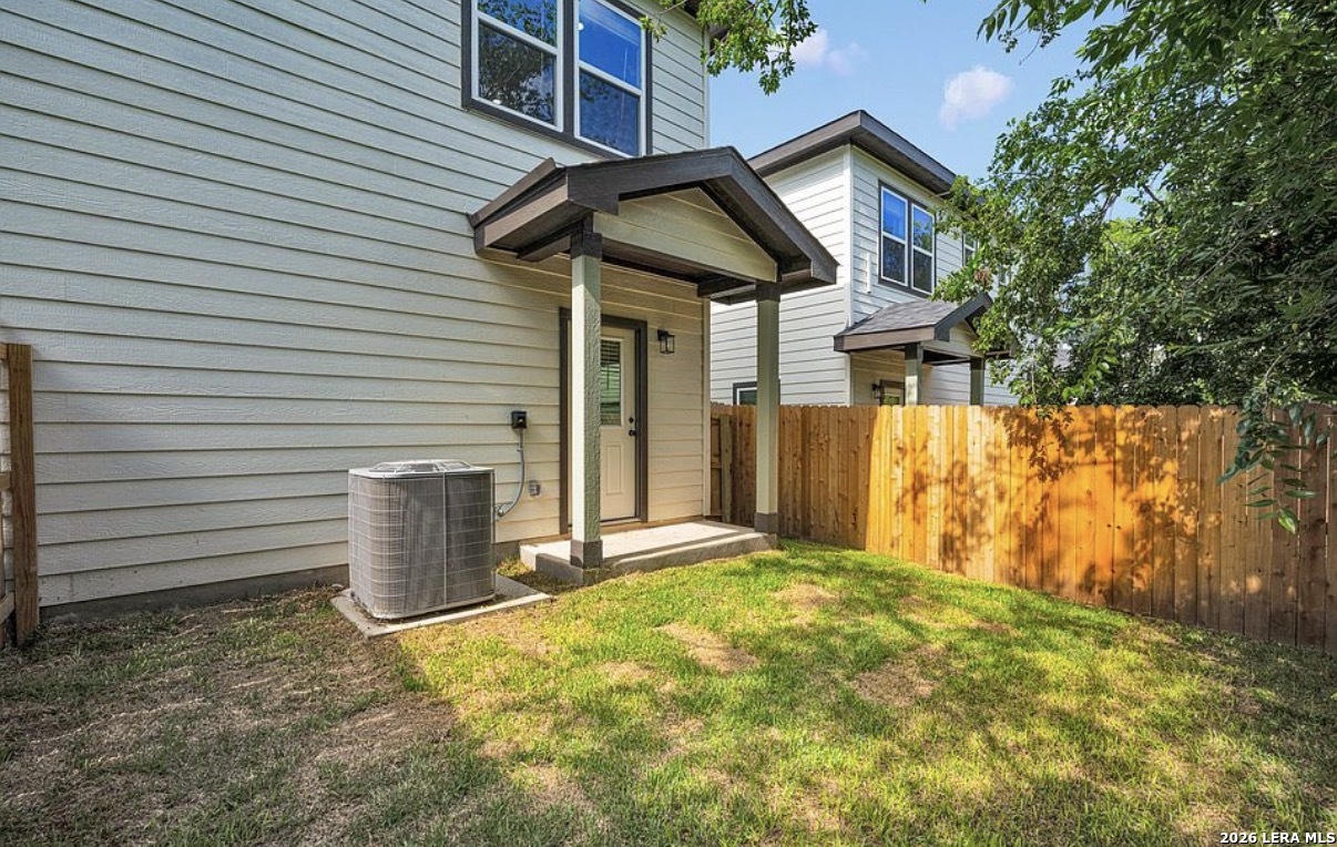 521 Dakota Street San Antonio TX 78203